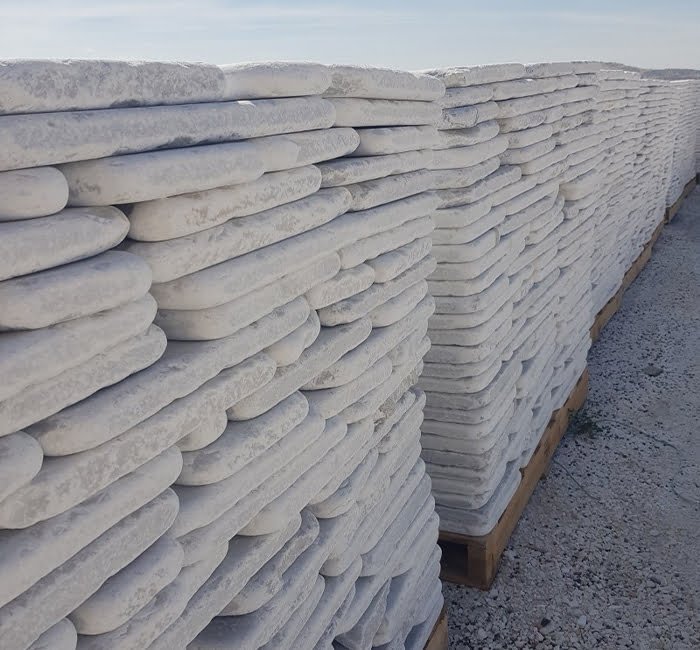 crazy paving tumbled